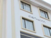 Clarks Inn Mathura 3*
