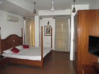 East End Retreat 3*