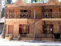 Gold India Beach Resort