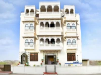 Hotel Royal Pratap Niwas 3*