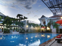 Rose Royal Boutique Hotel