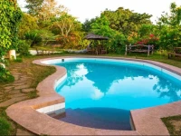 Distant Relatives Ecolodge & Backpackers 5*