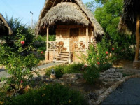 Moonlight Village Bandas & Campsite