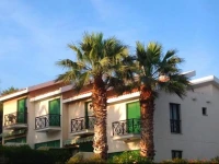 Periyiali Gardens 