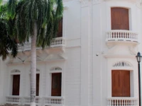 Hostal Parque Real 