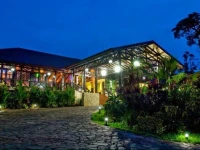 Rio Celeste Hideaway Resort 