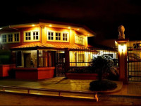 Prado Inn & Suites