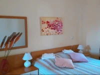 Family-friendly cottage with terrace 