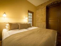 New Town Hotel 