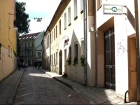 Mikalo House 