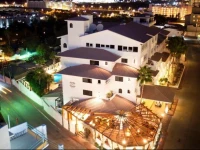 BahГ­a Hotel & Beach Club 