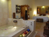Hacienda Sepulveda Hotel & Spa 