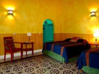 Hotel Medio Mundo 