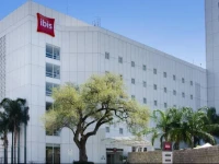 Ibis Monterrey Valle 