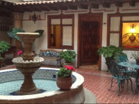 Hotel Los Escudos