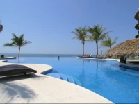 Vivo Resorts 
