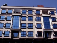 Peak Point Hotel 