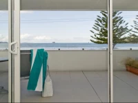The Oceanside Motel 