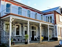 The Art Hotel 
