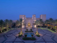 Qasr Al Sarab Desert Resort by Anantara