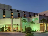 Holiday Inn Riyadh Al Qasr 5*