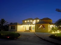 Boudl Al Nakheel 