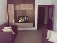 Apartment Twins 1 