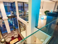 Envoy Hotel 