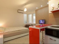 Lucys apartments 