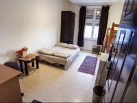 Stark Hostel 