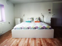 Nitra Glycerin Hostel 3*
