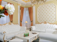 Royal Apartments Aphrodite Palace