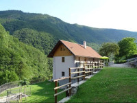 Apartment Grahovo ob Baci with Mountain View 09