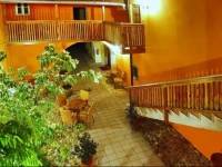 Rooms & Apartments Е ilak 