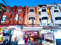 Karon Sunshine Guesthouse Bar & Restaurant