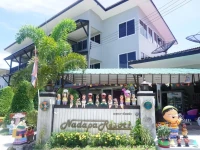 Nadapa Resort 2*