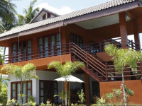 Lanta Wanida Resort
