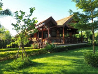Huan Esan Place