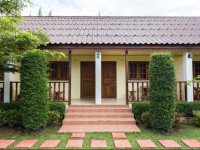 Suan Luang Garden View Resort