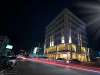 Hotel October 