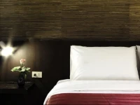 The Ratchathani Hotel and Restaurant 