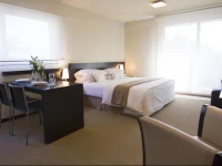 27 Suites 