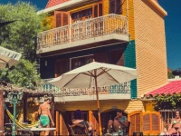 F&F Hostel 