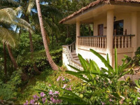 Easy Diving and Beach Resort