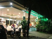 Reynas the Haven & Gardens 