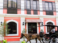 Casa Rica Hotel