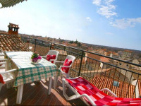 Macan Guest House