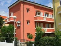Eda Guest House 