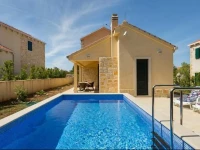 Villa Dracevica 3540 