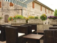 Kastel Kambelovac with Sea View V Holiday Home 